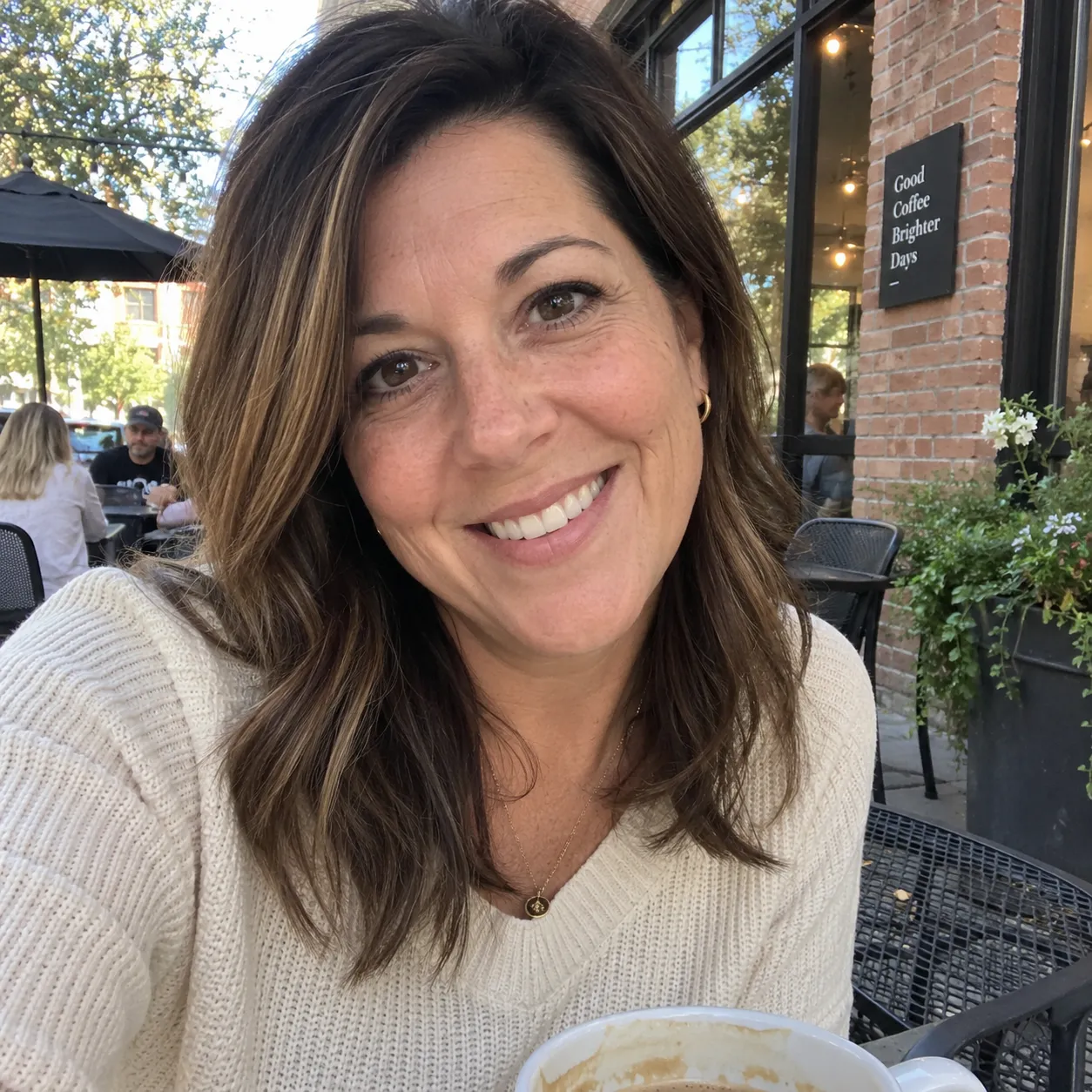 Jennifer R.